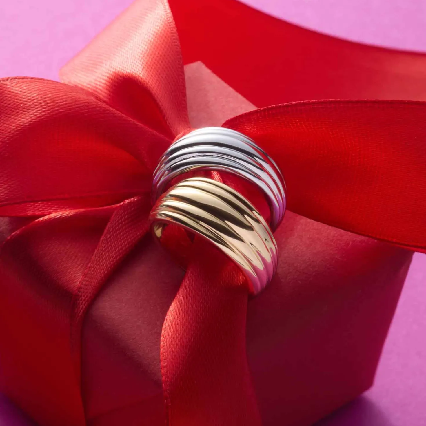 Ring ELISABETH 17 gold